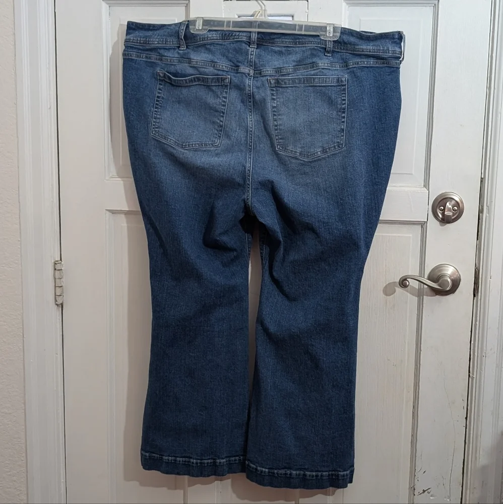 Torrid Medium Wash Flare Jeans - Picture 4 of 8